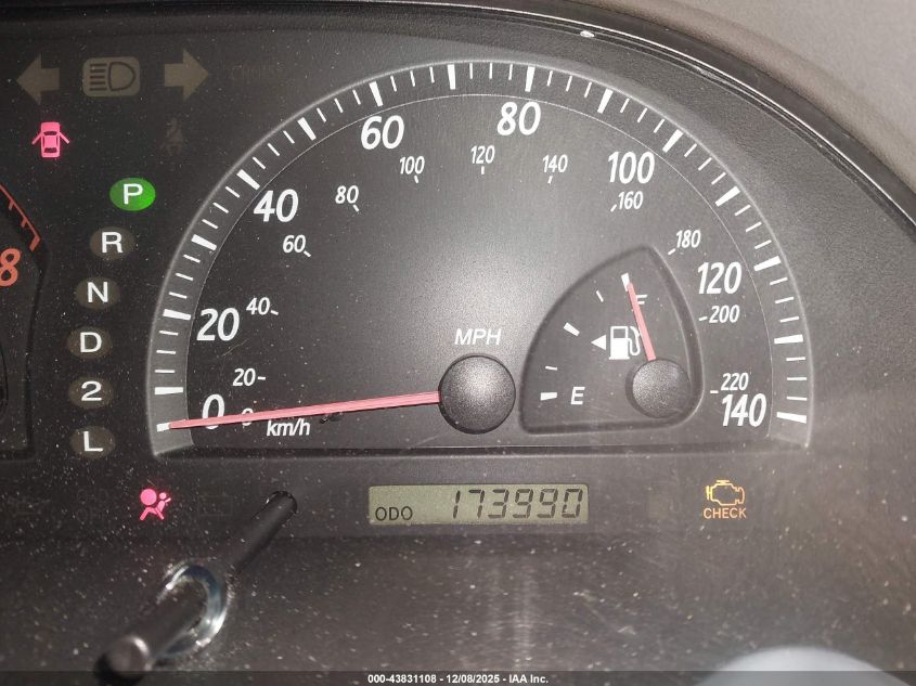 2002 Toyota Camry Le VIN: 4T1BE32K52U031844 Lot: 43831108