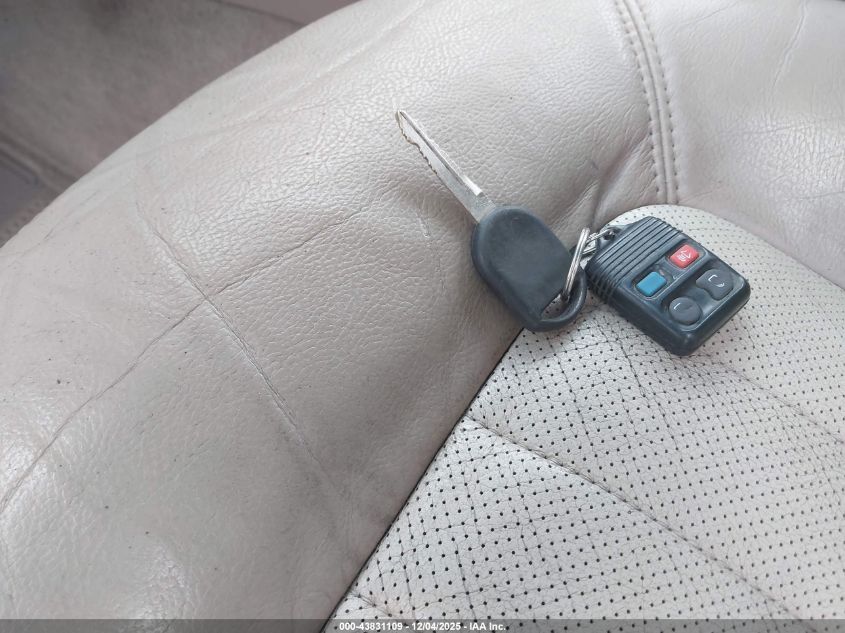 2004 Mercury Mountaineer VIN: 4M2ZU86K74ZJ16648 Lot: 43831109