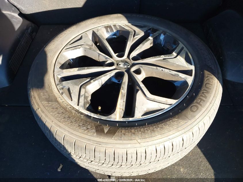 2019 Hyundai Santa Fe Limited 2.0T VIN: 5NMS53AA8KH029185 Lot: 43831151