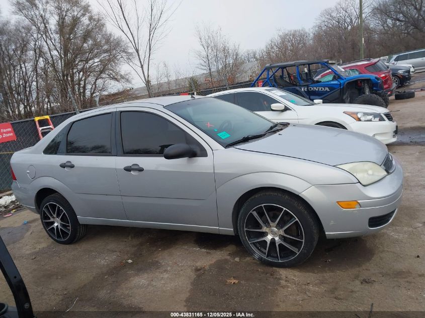 2007 Ford Focus S/Se/Ses VIN: 1FAHP34N07W353972 Lot: 43831165