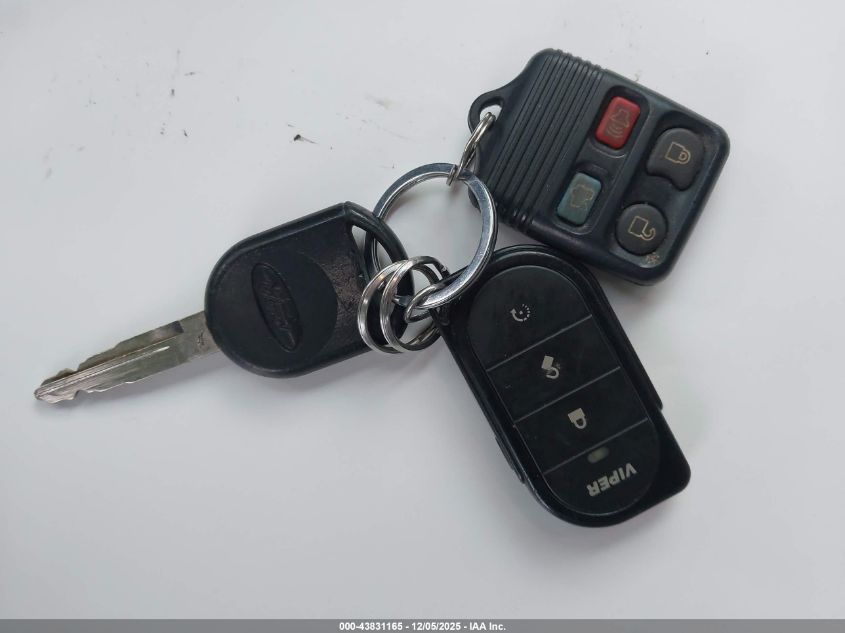 2007 Ford Focus S/Se/Ses VIN: 1FAHP34N07W353972 Lot: 43831165