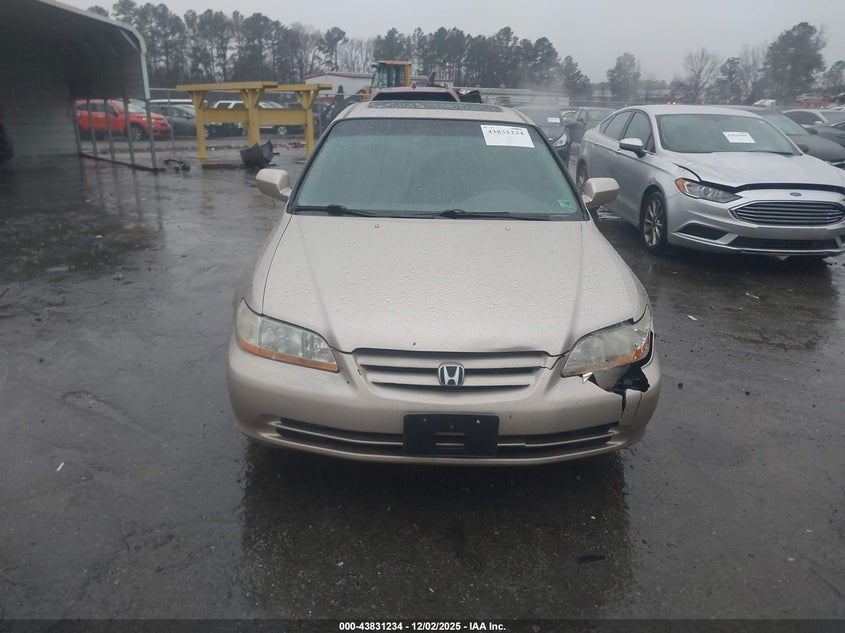 1HGCG16521A052471 2001 HONDA ACCORD photo no. 12