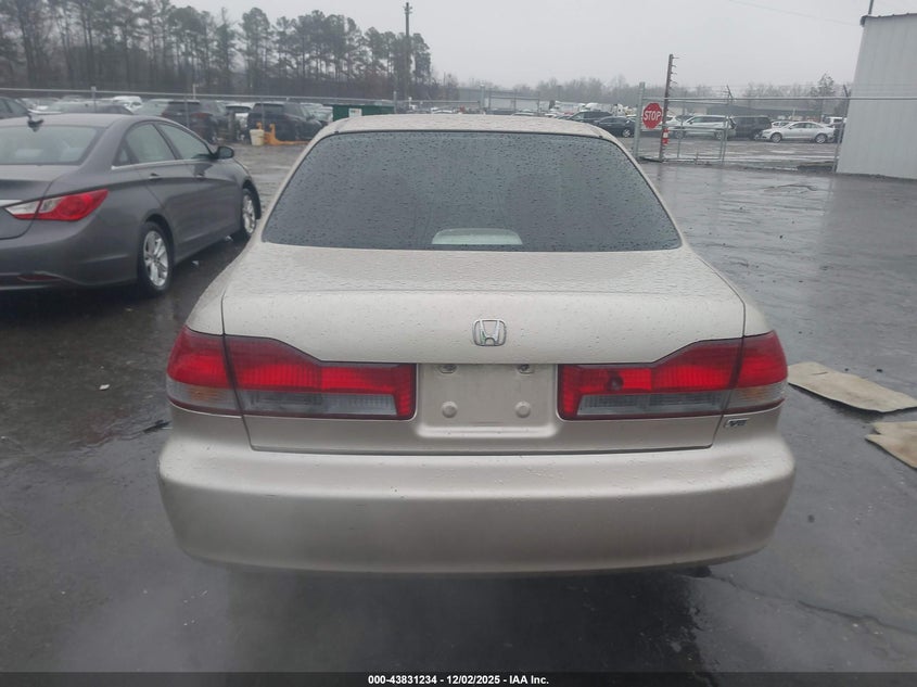 1HGCG16521A052471 2001 HONDA ACCORD photo no. 16