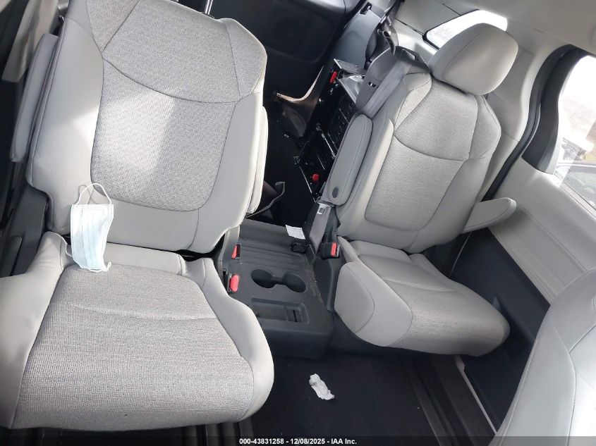 2024 Toyota Sienna Le VIN: 5TDBRKEC0RS189725 Lot: 43831258