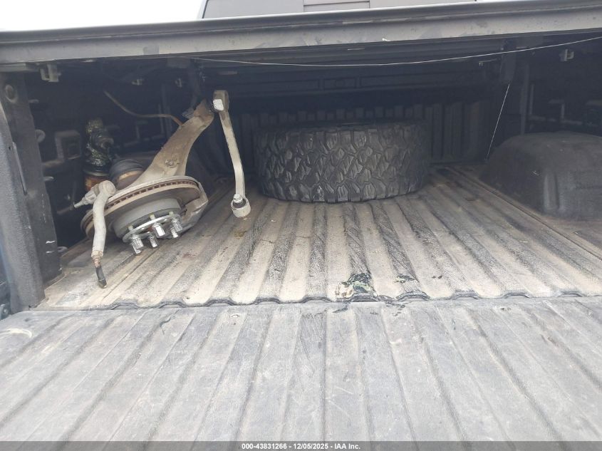 2022 Chevrolet Silverado 1500 Ltd 4Wd Short Bed Ltz VIN: 1GCUYGET4NZ130582 Lot: 43831266