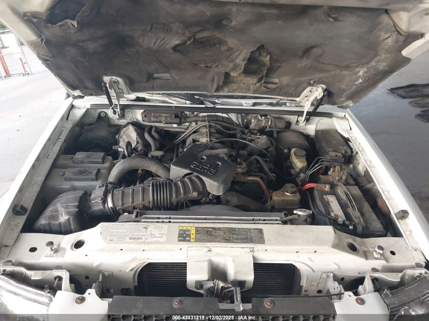 2003 Ford Explorer Sport Trac Xls/Xlt VIN: 1FMZU77E03UC25968 Lot: 43831319