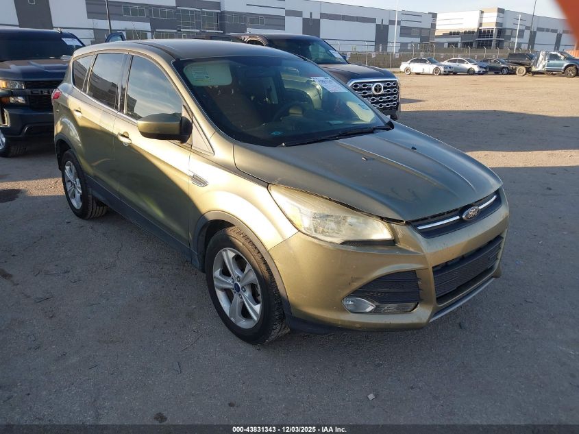 FORD ESCAPE SE