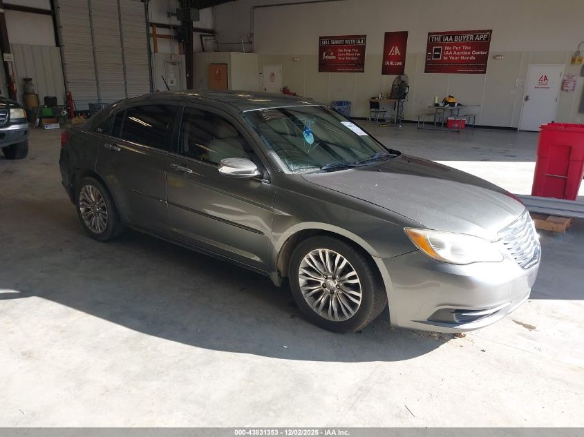 CHRYSLER 200 LIMITED