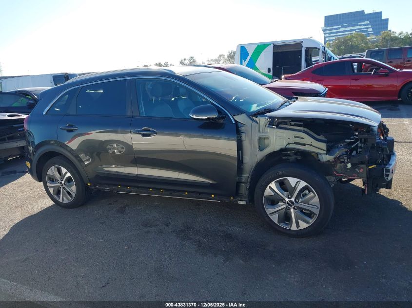 2022 Kia Niro Ev Ex VIN: KNDCC3LG0N5138792 Lot: 43831370