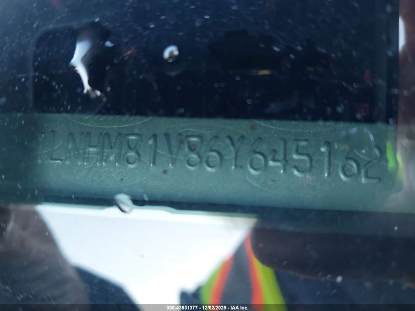 2006 Lincoln Town Car Signature VIN: 1LNHM81V86Y645162 Lot: 43831377