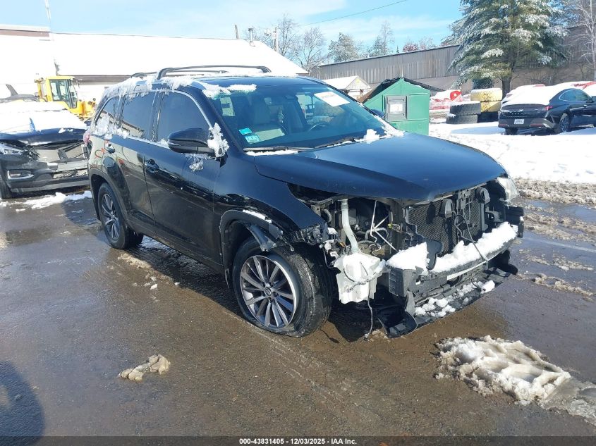 TOYOTA HIGHLANDER XLE