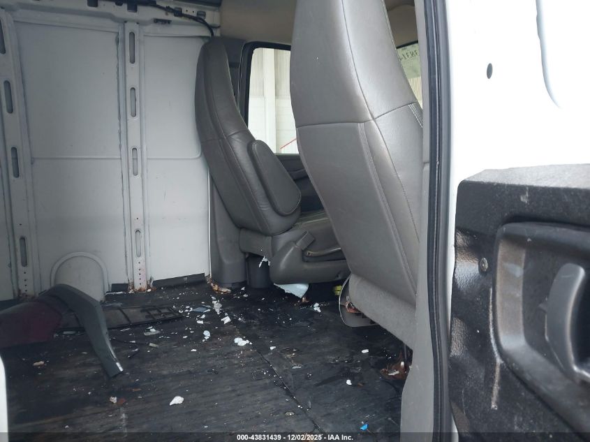 2017 Chevrolet Express 2500 Work Van VIN: 1GCWGAFF5H1307225 Lot: 43831439