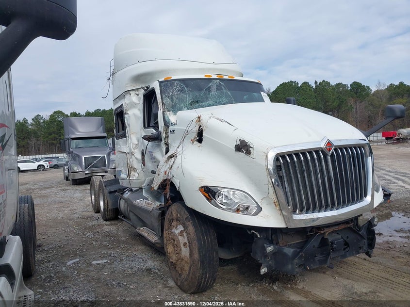 2020 International Lt