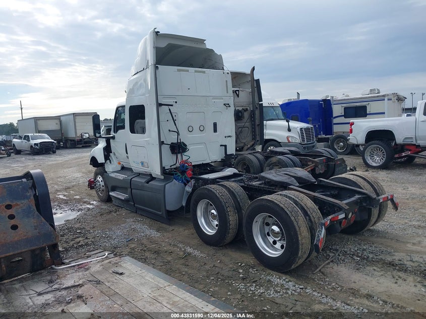 2020 International Lt