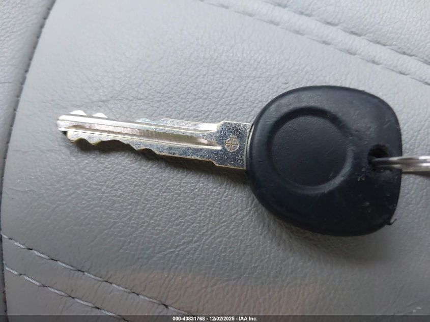 2007 Buick Lucerne Cxl VIN: 1G4HD57247U230182 Lot: 43831768