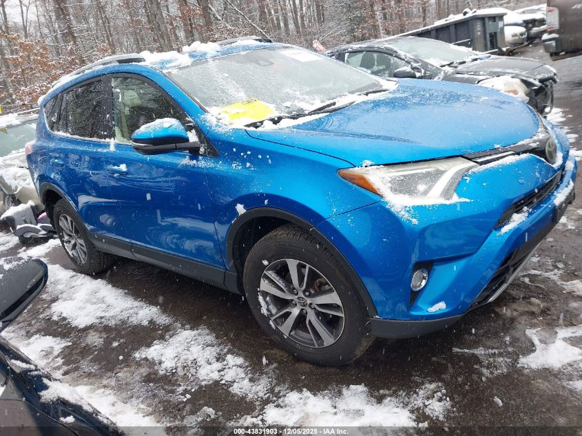 TOYOTA RAV4 XLE