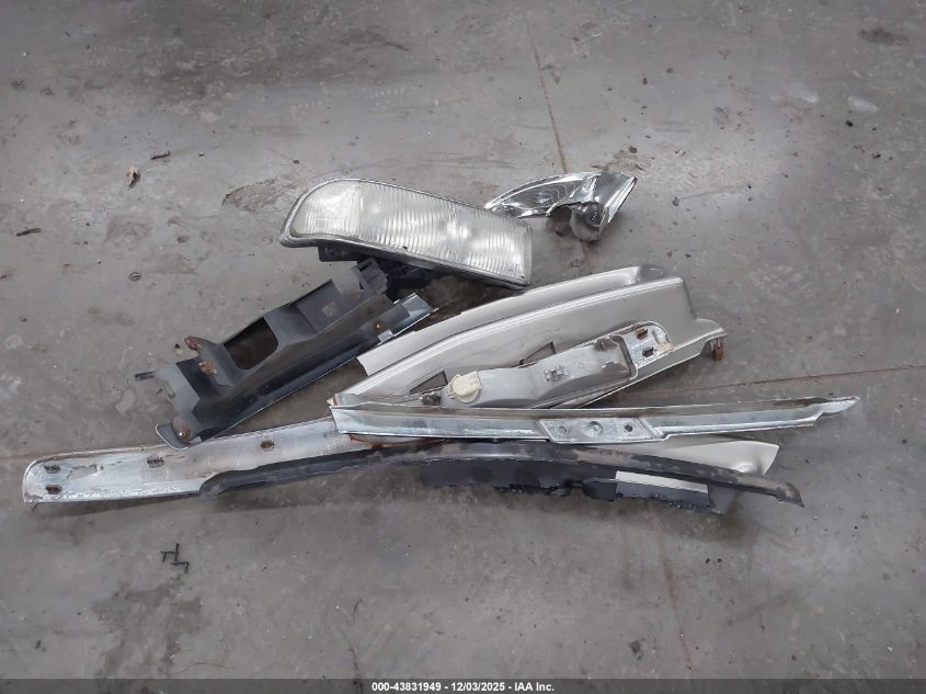 2003 Chevrolet Blazer Ls VIN: 1GNDT13X83K137176 Lot: 43831949