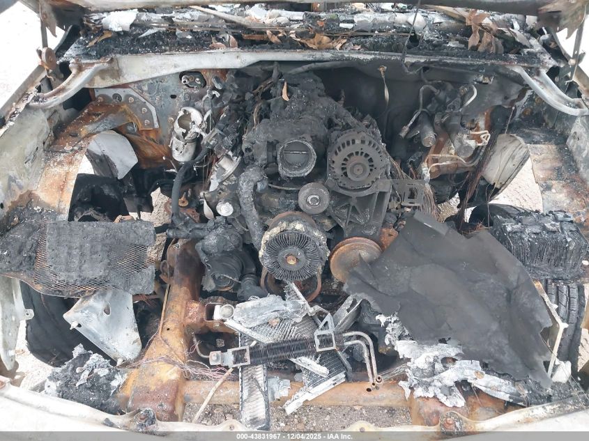 2004 Chevrolet Suburban 1500 Lt VIN: 1GNEC16Z04R227206 Lot: 43831967