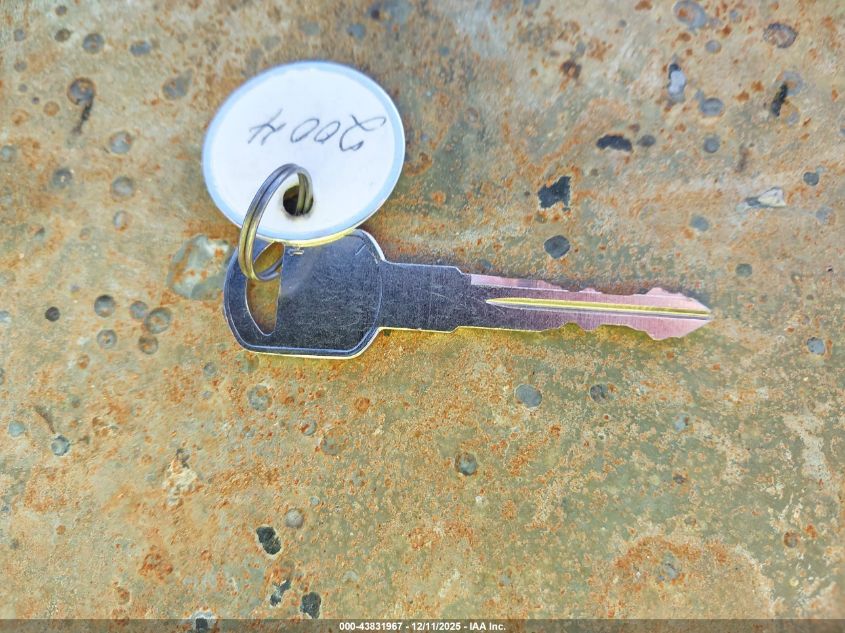 2004 Chevrolet Suburban 1500 Lt VIN: 1GNEC16Z04R227206 Lot: 43831967