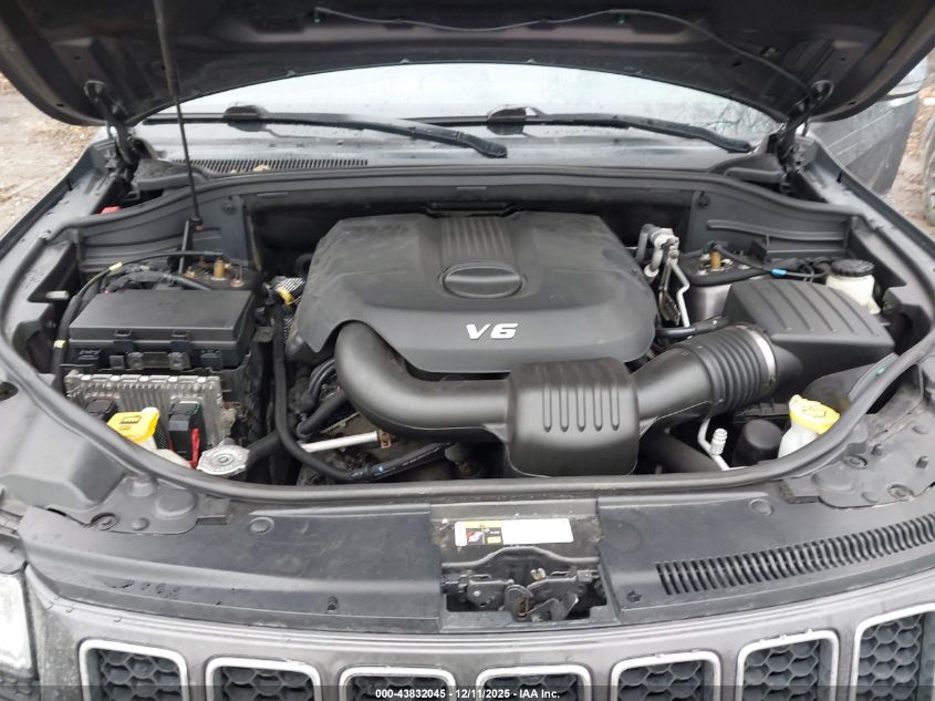 2014 Jeep Grand Cherokee Overland VIN: 1C4RJFCG5EC441726 Lot: 43832045