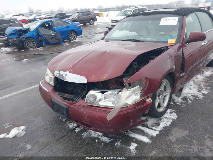 1998 Lincoln Town Car Signature VIN: 1LNFM82W2WY619543 Lot: 43832059