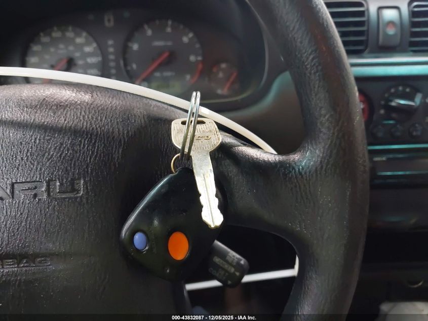 2001 Subaru Legacy L VIN: 4S3BE635917207595 Lot: 43832087