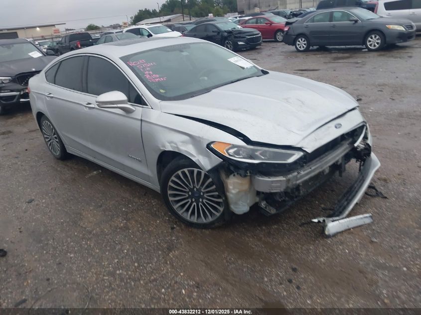 FORD FUSION HYBRID TITANIUM