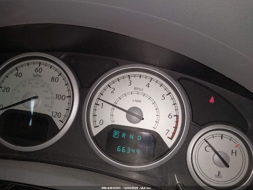 2008 Chrysler Town & Country Touring VIN: 2A8HR54P88R817515 Lot: 43832383