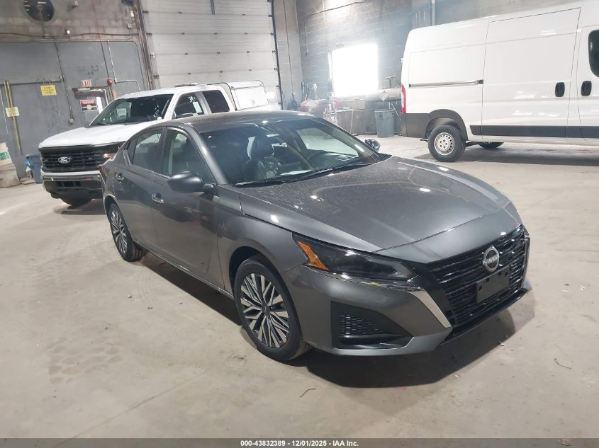 NISSAN ALTIMA SV AWD