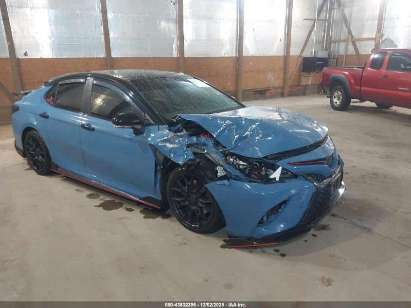 TOYOTA CAMRY TRD