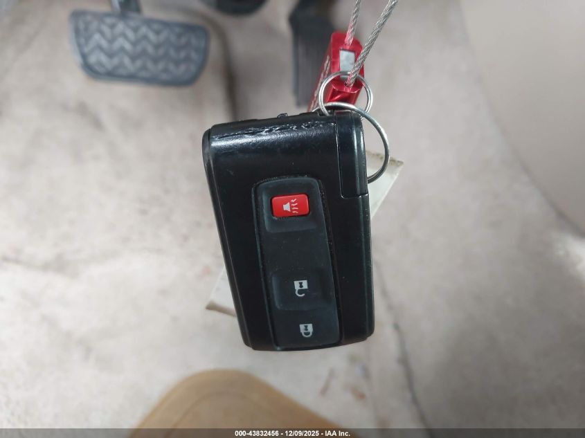 2005 Toyota Prius VIN: JTDKB20U353115053 Lot: 43832456