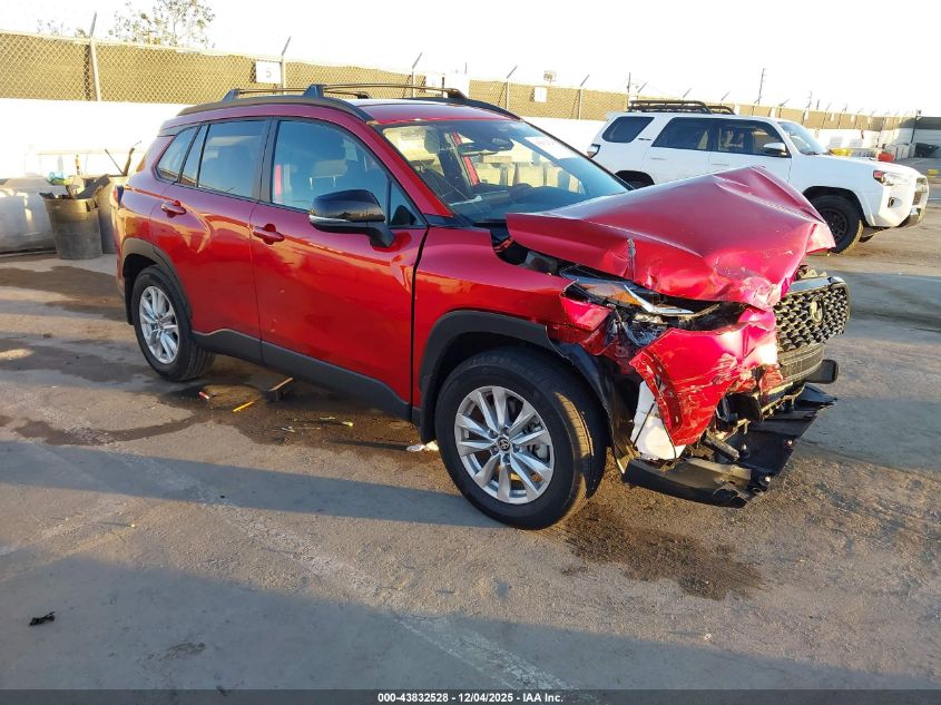 TOYOTA COROLLA CROSS LE