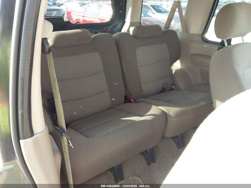 2003 Ford Explorer Sport Xls/Xlt VIN: 1FMYU60E93UB96342 Lot: 43832548