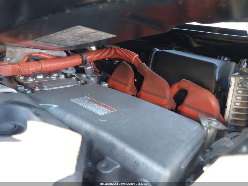 2017 Toyota Rav4 Hybrid Se VIN: JTMJJREVXHD088005 Lot: 43832551