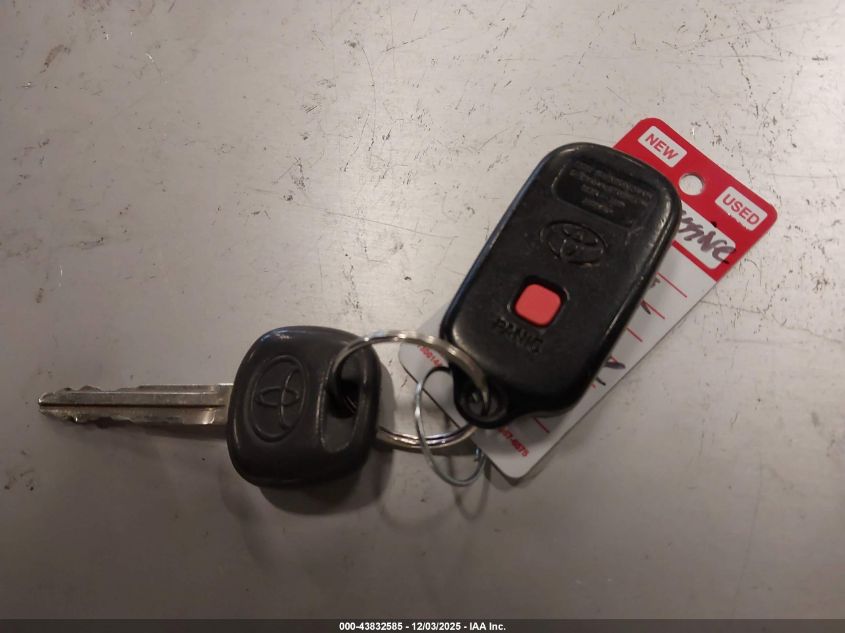 2002 Toyota Avalon Xls VIN: 4T1BF28B42U209578 Lot: 43832585