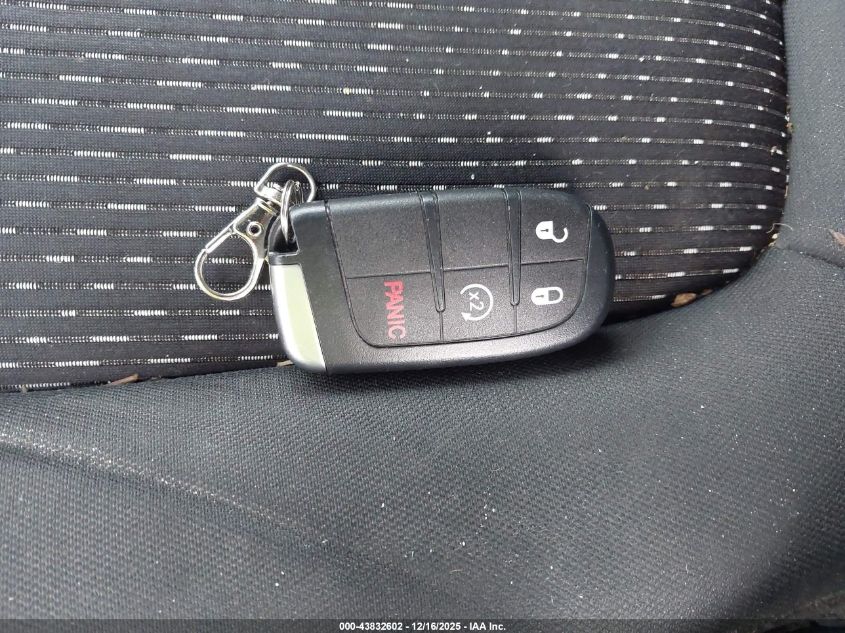 2016 Dodge Journey Se VIN: 3C4PDCAB2GT235601 Lot: 43832602