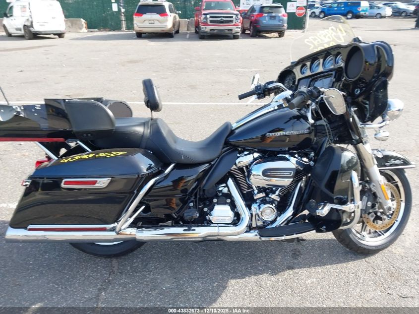 2018 Harley-Davidson Flhtkl Ultra Limited Low VIN: 1HD1KKD12JB660588 Lot: 43832673