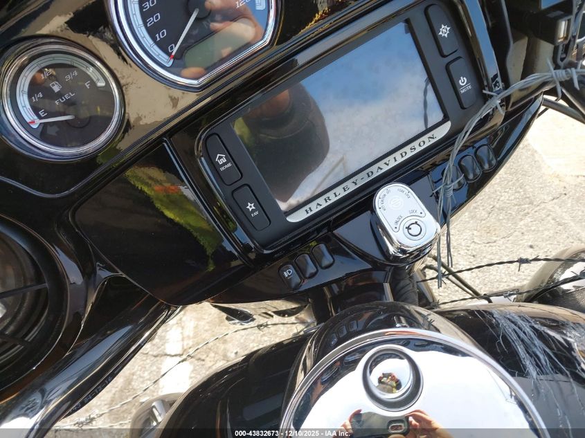 2018 Harley-Davidson Flhtkl Ultra Limited Low VIN: 1HD1KKD12JB660588 Lot: 43832673