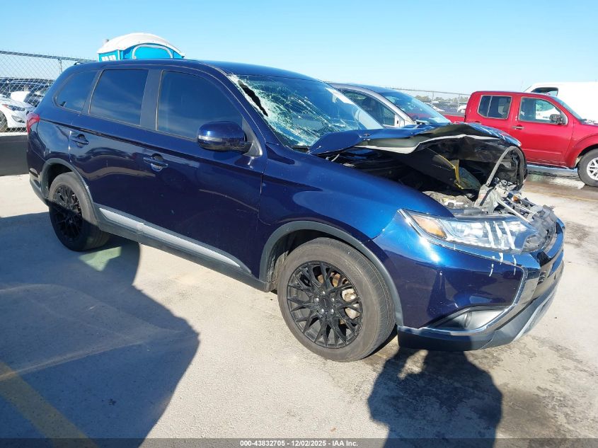 MITSUBISHI OUTLANDER SE