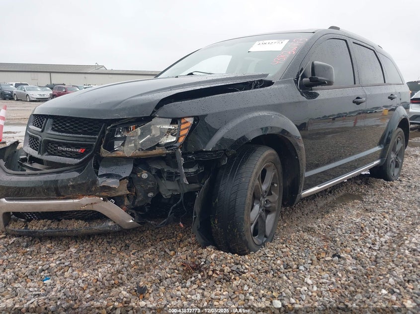 2019 DODGE JOURNEY auction photo 2