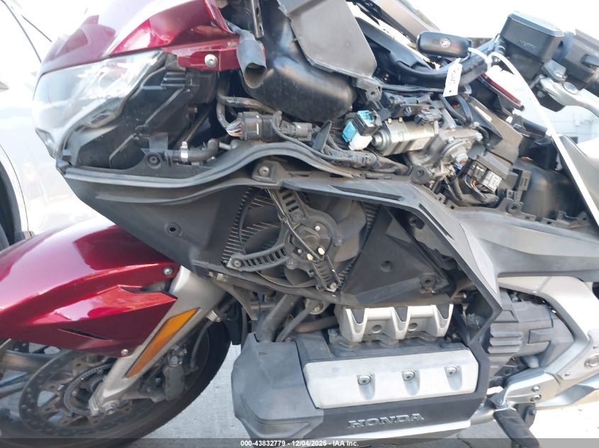 2018 Honda Gl1800 VIN: JH2SC7907JK001462 Lot: 43832779