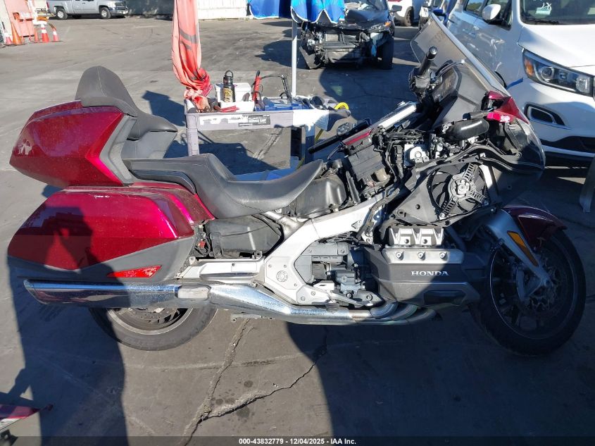 2018 Honda Gl1800 VIN: JH2SC7907JK001462 Lot: 43832779