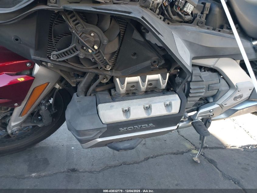 2018 Honda Gl1800 VIN: JH2SC7907JK001462 Lot: 43832779