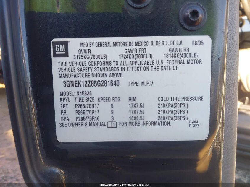 2005 Chevrolet Avalanche 1500 Z71 VIN: 3GNEK12Z85G281640 Lot: 43832819