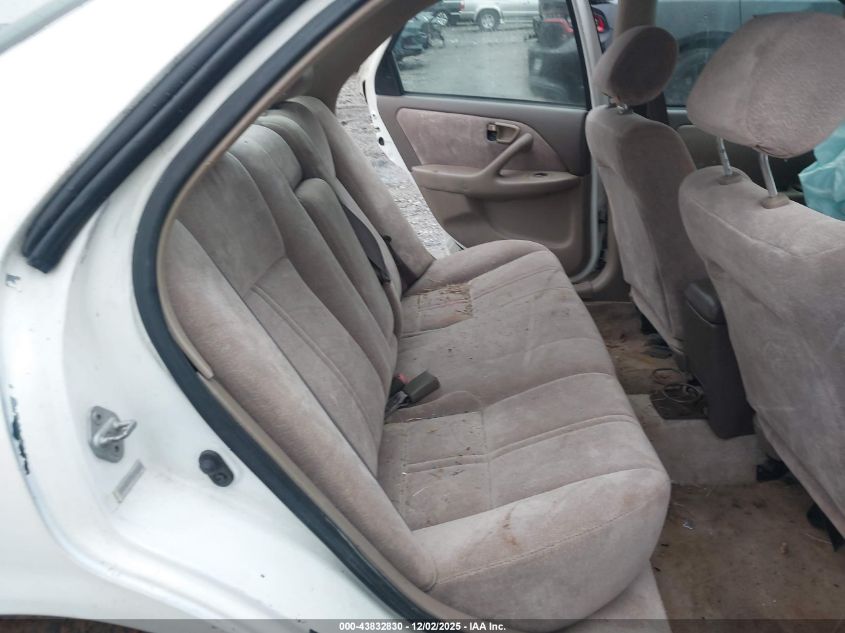 1998 Toyota Camry Le VIN: 4T1BG22K9WU291061 Lot: 43832830