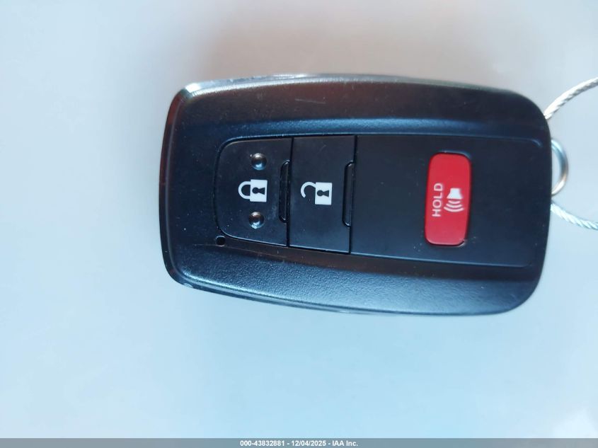 2025 Toyota Rav4 Xle VIN: 2T3W1RFV4SW411799 Lot: 43832881