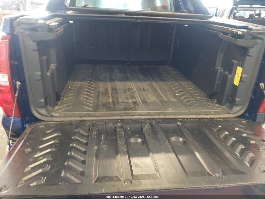 2013 Chevrolet Avalanche Ltz VIN: 3GNTKGE73DG376593 Lot: 43832910