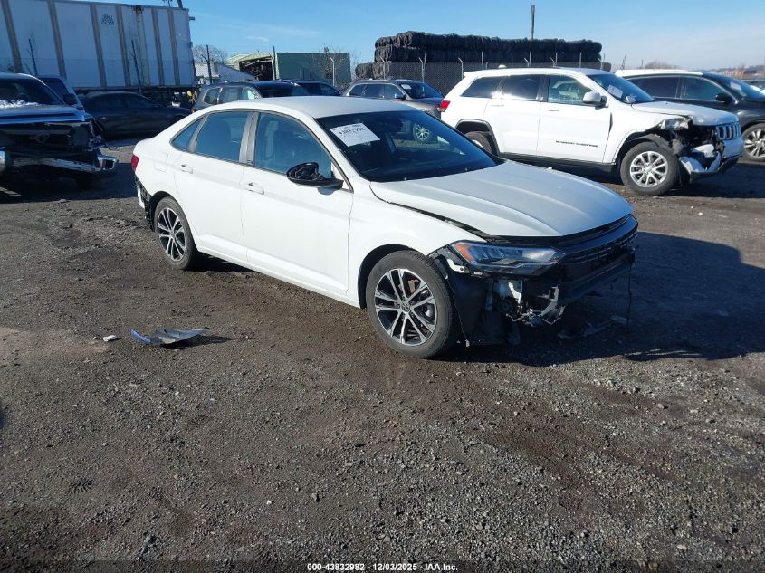 VOLKSWAGEN JETTA 1.5T SPORT