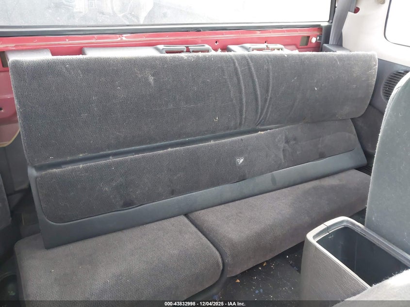 1B7GL22X61S315368 2001 DODGE DAKOTA photo no. 8