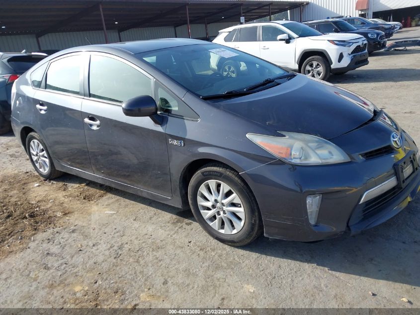 TOYOTA PRIUS PLUG-IN